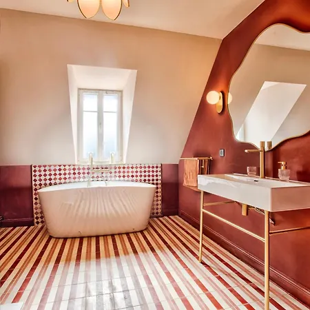 Cesune - Maison De Caractere Face Au - 13 Personnes *