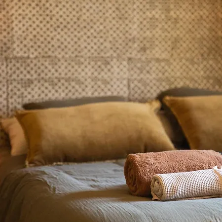 Holiday home Cesune - Maison De Caractere Face Au - 13 Personnes *