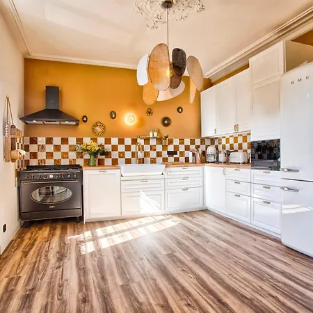 Cesune - Maison De Caractere Face Au - 13 Personnes Holiday home Port-en-Bessin-Huppain