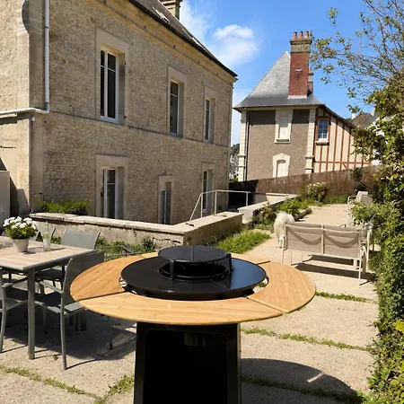 Cesune - Maison De Caractere Face Au - 13 Personnes Port-en-Bessin-Huppain