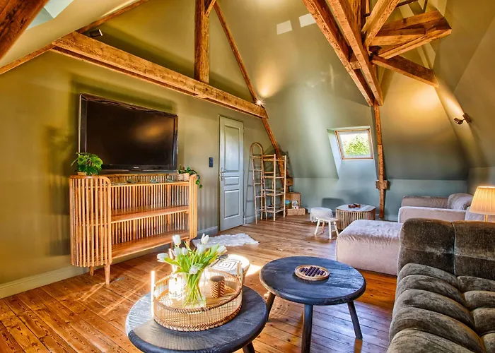 Holiday home Cesune - Maison De Caractere Face Au - 13 Personnes